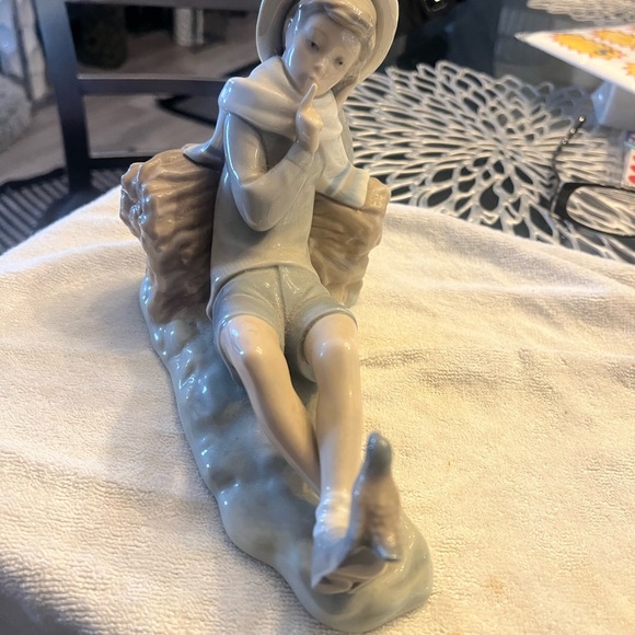 Lladro Porcelain Boy Sculpture in Cream and Light Blue - Picture 1 of 4